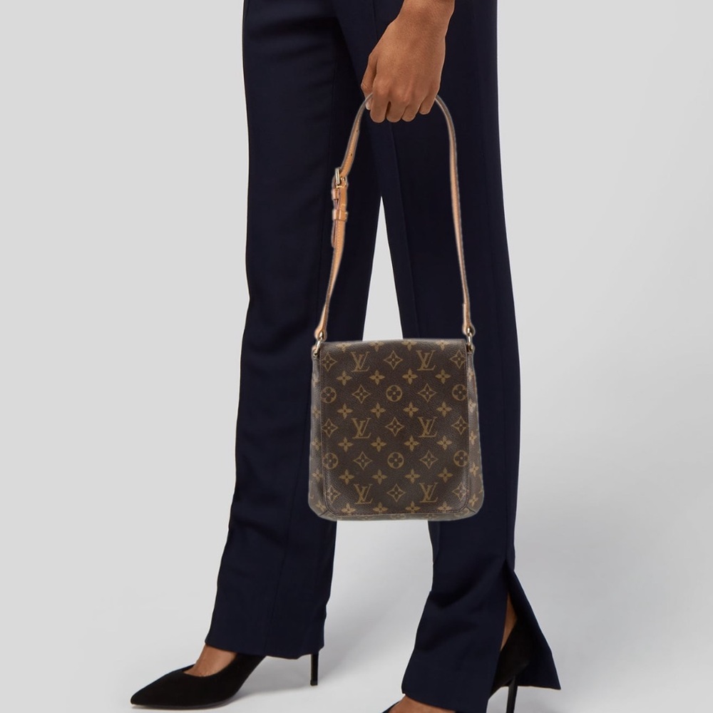 Authentic Louis Vuitton Musette Salsa shoulder Bag